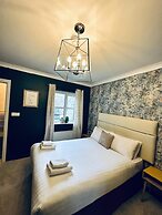 The Arch Guesthouse