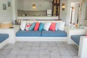 Apt. with Jacuzzi Ixt. Zihuatanejo 3 BR