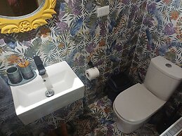 Spectra Lodge Boutique Hotel