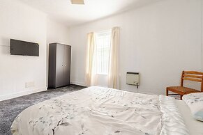 Ad7 Family Guest House