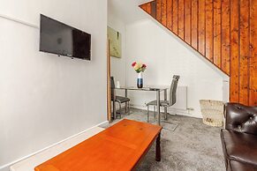 Ad7 Family Guest House