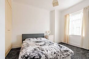 Ad7 Family Guest House