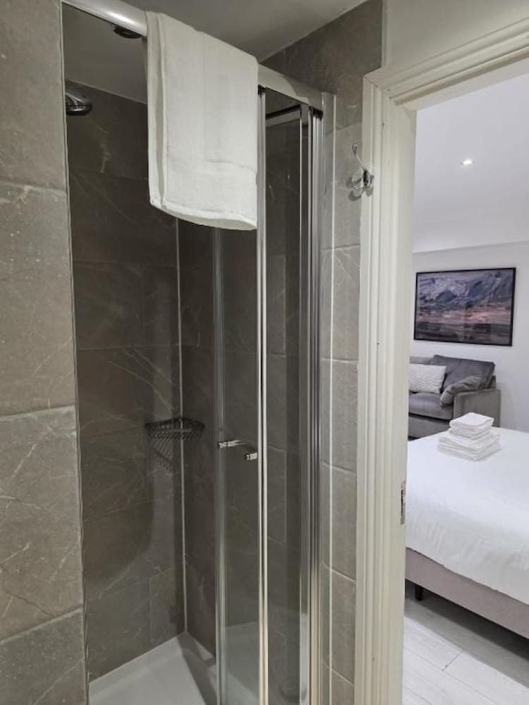 Dublin Central Suites