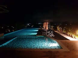 Superb Apt! 5 Mins to the Beach