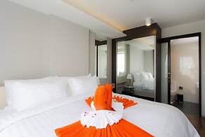 Superb Apt! 5 Mins to the Beach