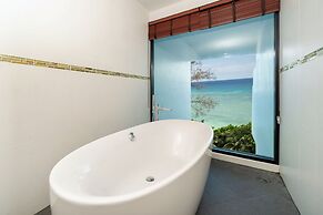 The Hideout Beachfront