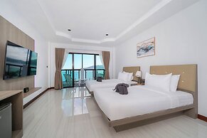 The Hideout Beachfront