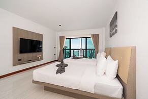 The Hideout Beachfront