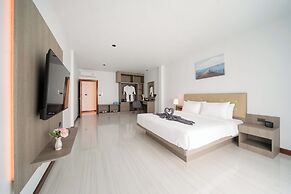 The Hideout Beachfront