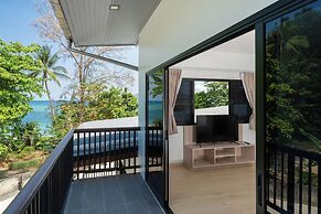 The Hideout Beachfront