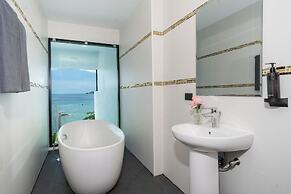 The Hideout Beachfront