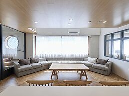 LIVE HEART House