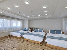 LIVE HEART House