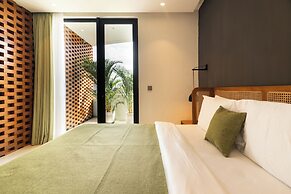 Makia Penthouse by Alfred in Bali