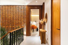 Makia Penthouse by Alfred in Bali