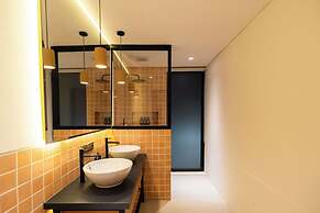 Makia Penthouse by Alfred in Bali