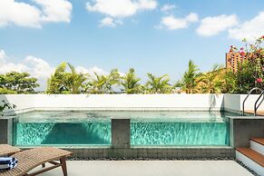 Makia Penthouse by Alfred in Bali