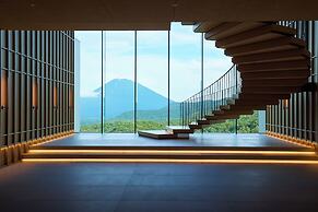 Chalet Ivy Weiss