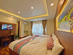 Hotel Himalayan BTS