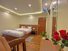 Hotel Himalayan BTS