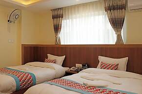 Hotel Himalayan BTS
