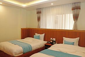 Hotel Himalayan BTS