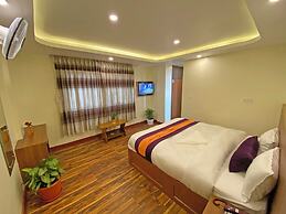 Hotel Himalayan BTS