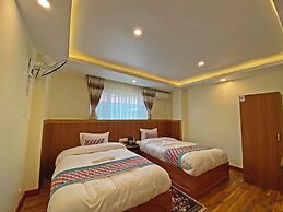 Hotel Himalayan BTS