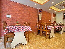 Hotel Himalayan BTS