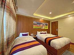 Hotel Himalayan BTS