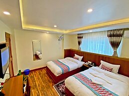 Hotel Himalayan BTS