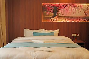 Hotel Himalayan BTS