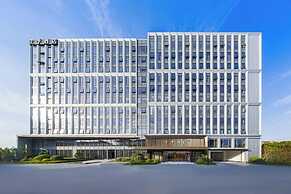Full Season Hotel-HGH