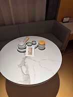 Full Season Hotel-HGH
