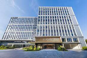 Full Season Hotel-HGH