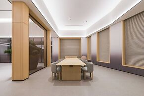 Full Season Hotel-HGH