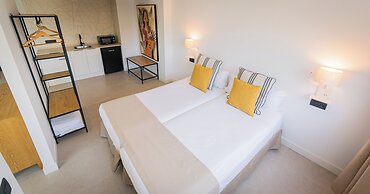 Vistasol Apartments