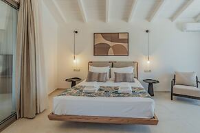 Luxury Villa Maximus - With Private Heated Pool