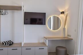 Luxury Villa Maximus - With Private Heated Pool