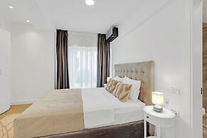 Victoriei Luxury