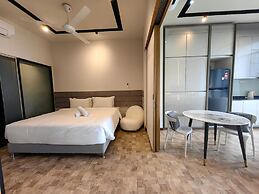 Expressionz Suites by Emily in Town