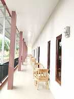 Charlitoz Homestay