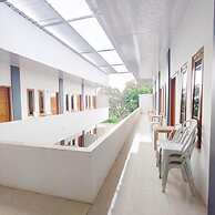 Charlitoz Homestay