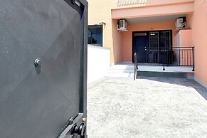 AMINA Guest House