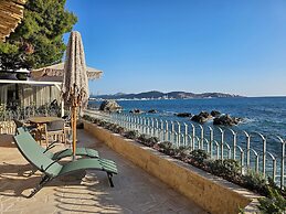 SeiSensi Luxury Beach Villa