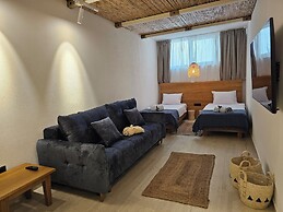 SeiSensi Luxury Beach Villa