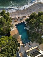 SeiSensi Luxury Beach Villa