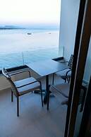 Seastar Apartments