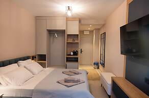 Seastar Apartments
