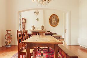 Villa Thor A Majestic 100-year-old Manor
